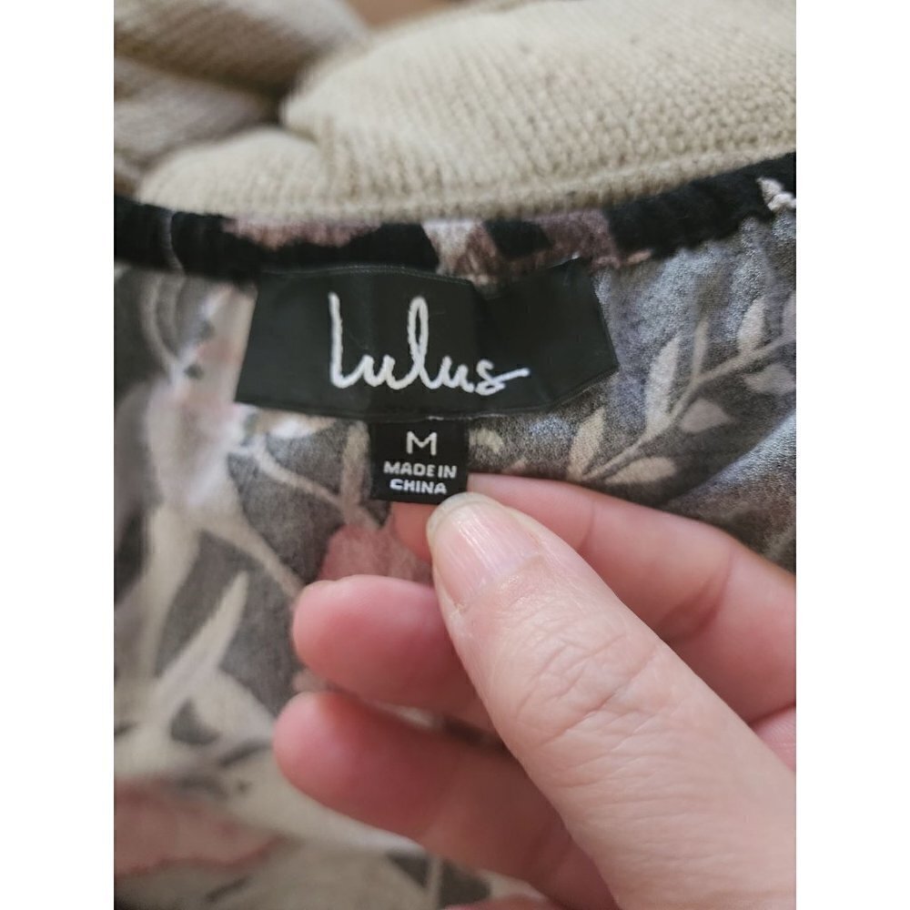 Lulus Wildwood Flower Black Tropical Print Off-the-Shoulder Romper Size M - Picture 5 of 10